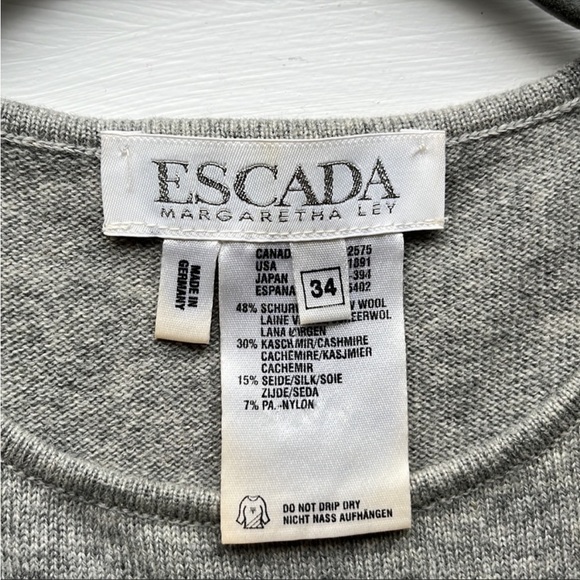 Escada Cashmere Sleeveless Crew Top - Picture 6 of 6